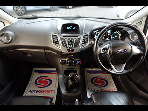 Ford Fiesta Van thumbnail