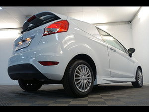 Ford Fiesta Van thumbnail