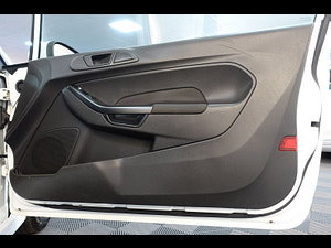 Ford Fiesta Van thumbnail