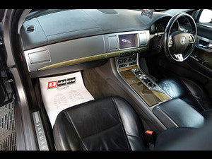 Jaguar XF thumbnail