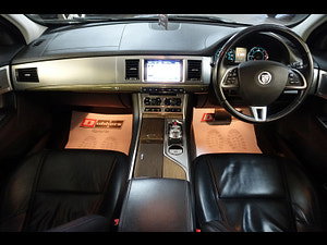 Jaguar XF thumbnail