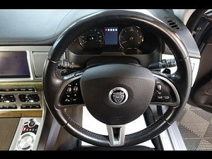 Jaguar XF thumbnail