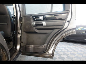Land Rover Discovery 4 thumbnail