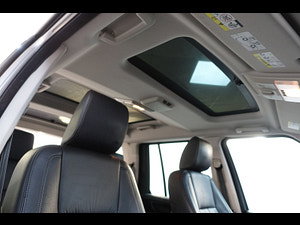 Land Rover Discovery 4 thumbnail