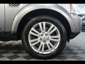 Land Rover Discovery 4 thumbnail