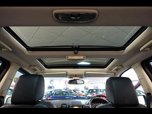 Land Rover Freelander 2 thumbnail