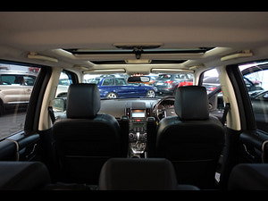 Land Rover Freelander 2 thumbnail