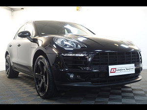 Porsche Macan thumbnail