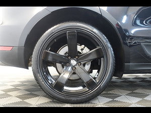 Porsche Macan thumbnail