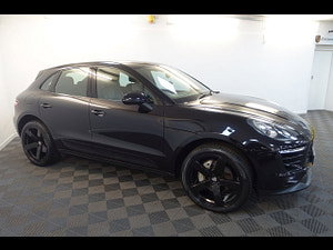 Porsche Macan thumbnail