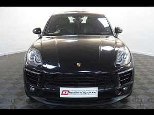 Porsche Macan thumbnail