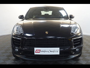 Porsche Macan thumbnail