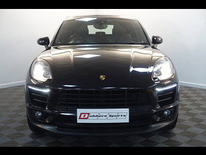 Porsche Macan thumbnail