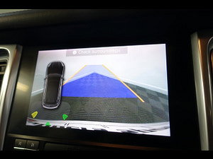 Porsche Macan thumbnail