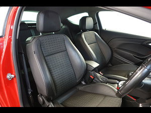 Vauxhall Astra GTC thumbnail
