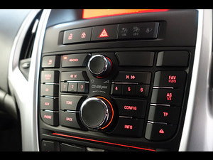 Vauxhall Astra GTC thumbnail