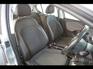 Vauxhall Corsa thumbnail
