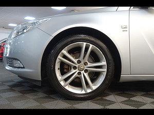 Vauxhall Insignia thumbnail