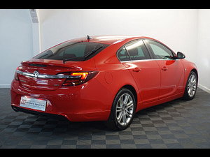 Vauxhall Insignia thumbnail