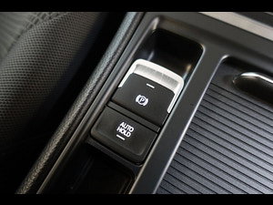 Volkswagen Golf thumbnail