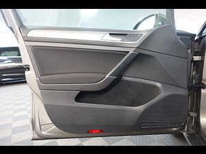 Volkswagen Golf thumbnail
