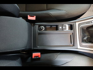 Volkswagen Golf thumbnail