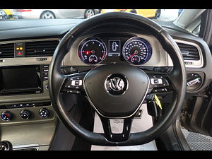 Volkswagen Golf thumbnail