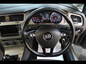 Volkswagen Golf thumbnail