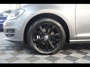 Volkswagen Golf thumbnail