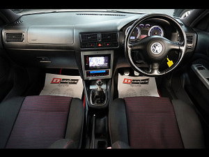 Volkswagen Golf thumbnail