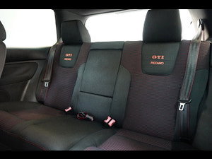 Volkswagen Golf thumbnail
