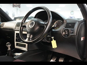 Volkswagen Golf thumbnail