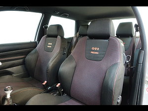 Volkswagen Golf thumbnail