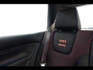 Volkswagen Golf thumbnail