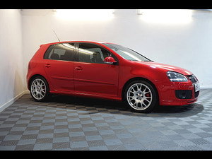 Volkswagen Golf thumbnail