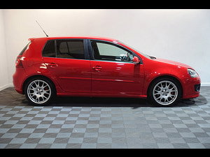 Volkswagen Golf thumbnail