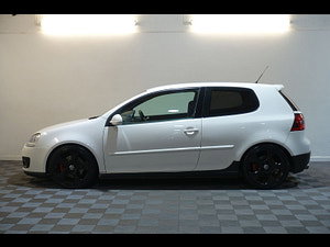 Volkswagen Golf thumbnail