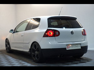 Volkswagen Golf thumbnail