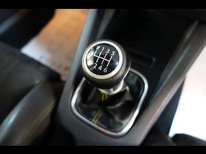 Volkswagen Golf thumbnail
