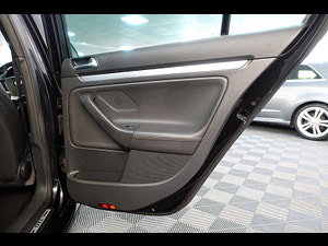 Volkswagen Golf thumbnail