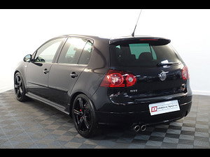 Volkswagen Golf thumbnail