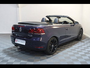 Volkswagen Golf thumbnail