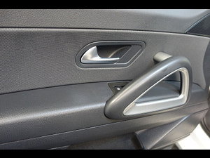 Volkswagen Scirocco thumbnail