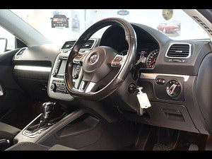 Volkswagen Scirocco thumbnail