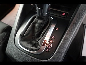 Volkswagen Scirocco thumbnail