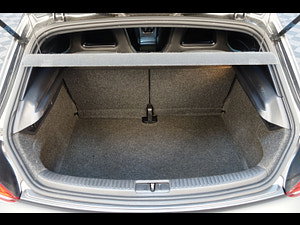 Volkswagen Scirocco thumbnail