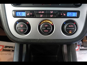 Volkswagen Scirocco thumbnail