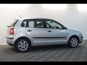Volkswagen Polo thumbnail