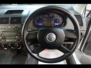 Volkswagen Polo thumbnail
