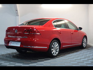 Volkswagen Passat thumbnail